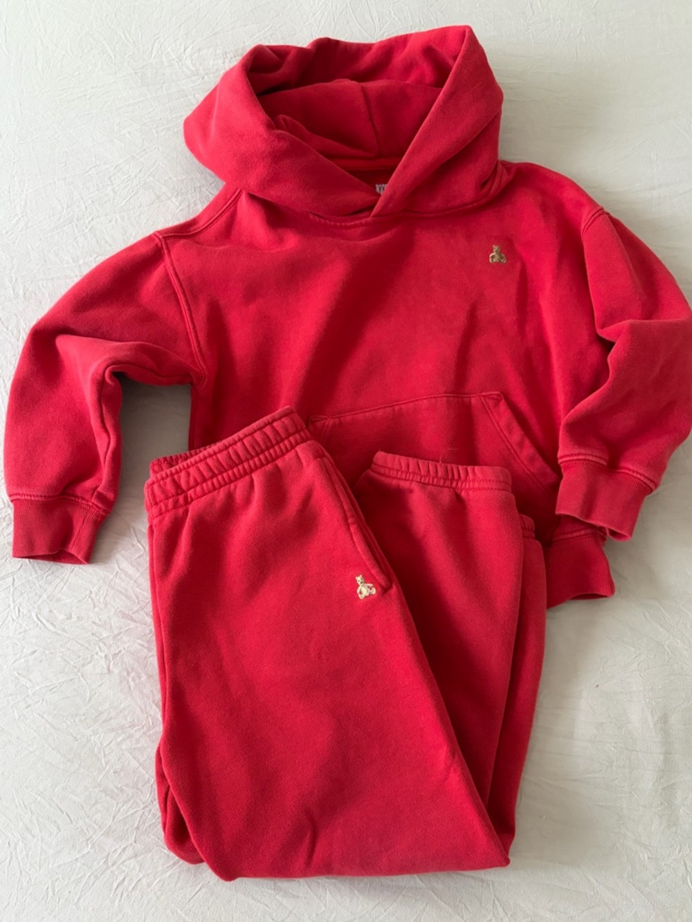 VGUC 5T GAP Kids Bright Red Hoodie & Joggers Set